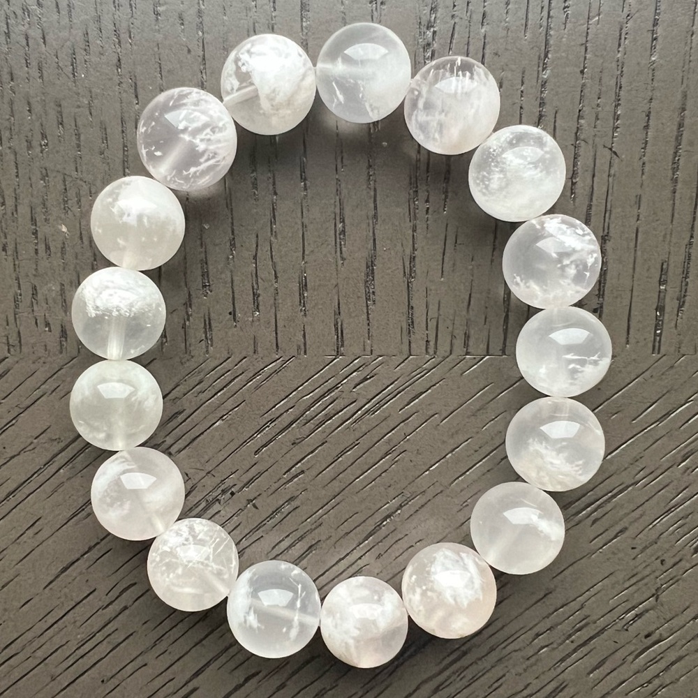 Snowflake ghost quartz bracelet 13mm SIZE 7.5’